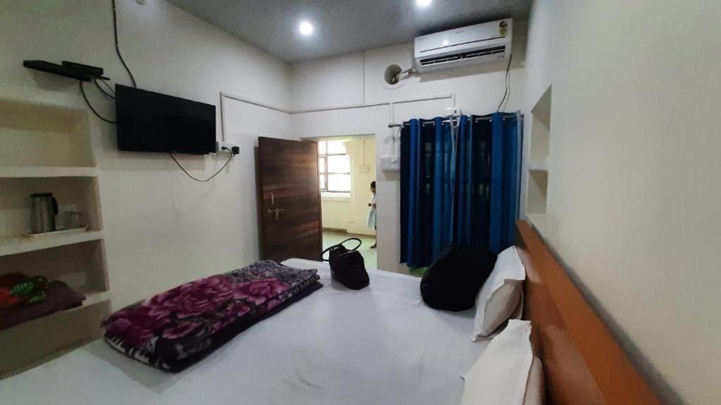 The Hotel Ambassador Inn 瓦拉纳西 外观 照片